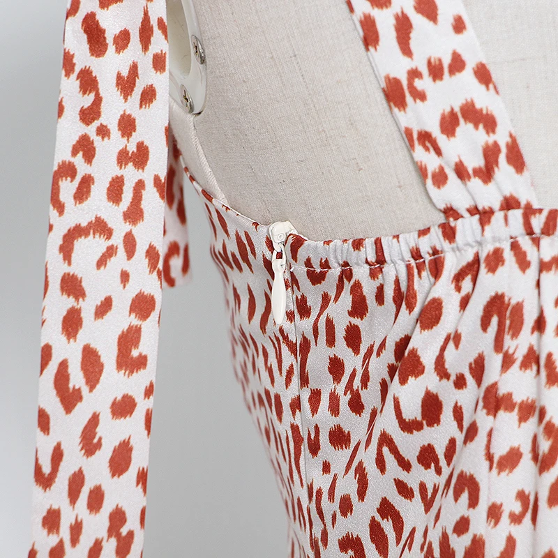 

TWOTWINSTYLE Hit Color Print Dress For Women Square Collar Sleeveless High Waist Lace Up Elegant Sling Dresses Female New Style