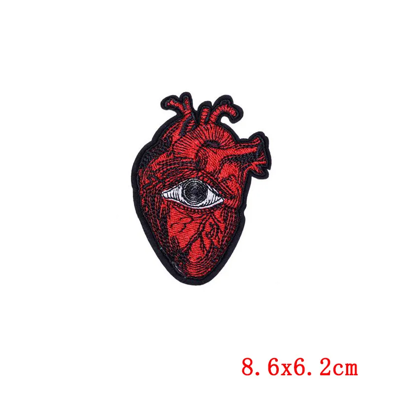 Нашивки с красными сердечками для одежды вышитые нашивки помощью утюга на