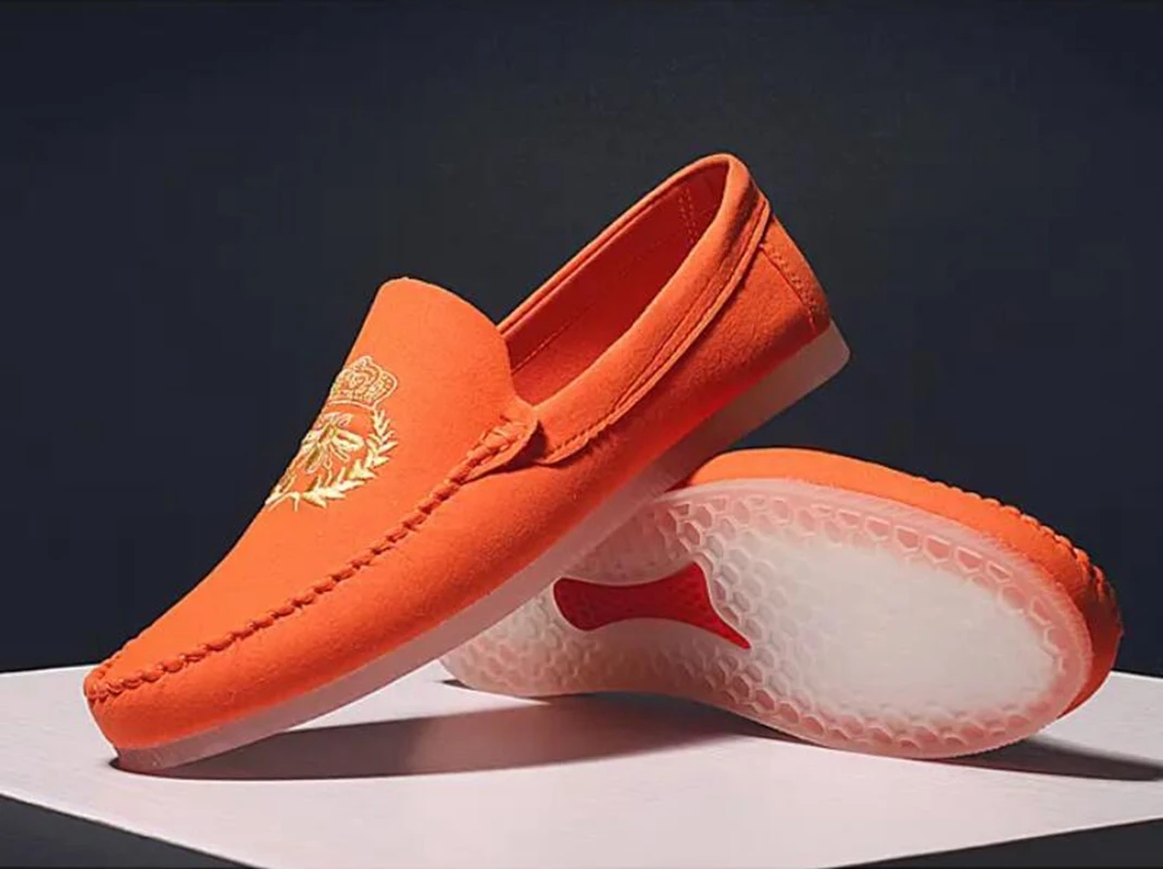 

Big Size 47 Men Casual Shoes Men Zapatos De Hombre sneaker Embroidery Leather Men Loafers Moccasins Slip On Men's Leisure Flats
