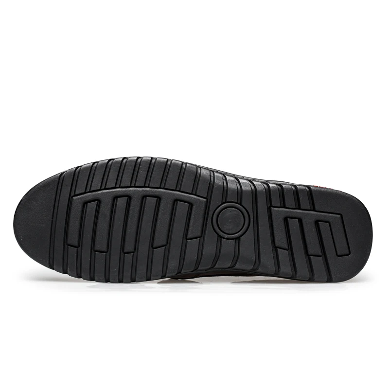 

Natural Leather Shoes Men Slip On Loafers Moccasins Outdoor Flats Shoes Classic Soft Comfort Wear-Resisting Men Driving Shoes