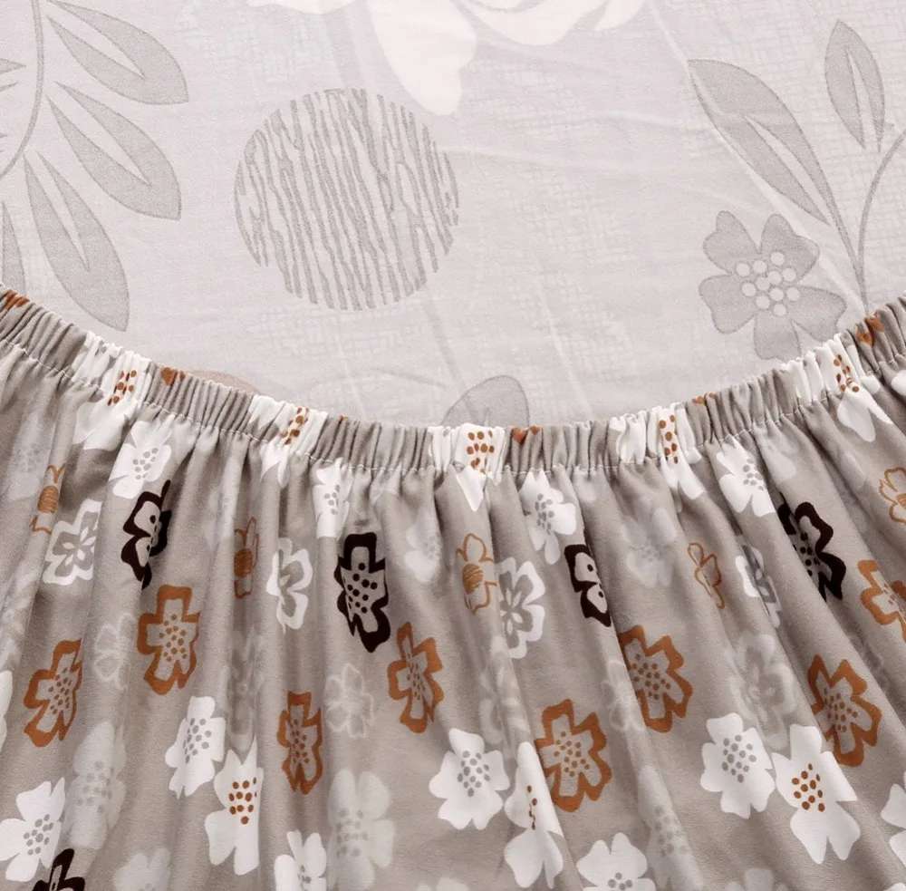 Складной чехол для дивана и кровати плотный полноразмерный нескользящий без