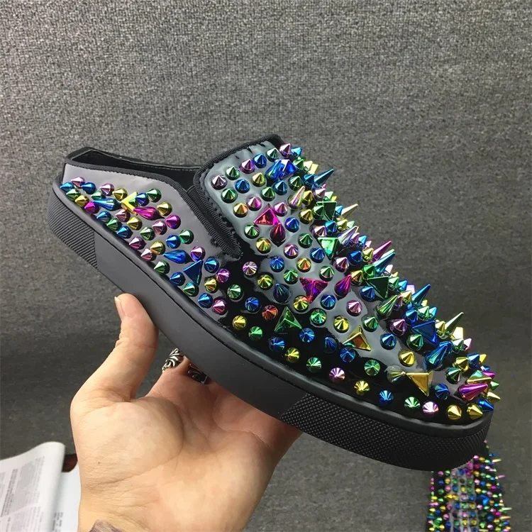 Новинка Кожаные туфли с заклепками и стразами Тапочки без застежки Красная обувь