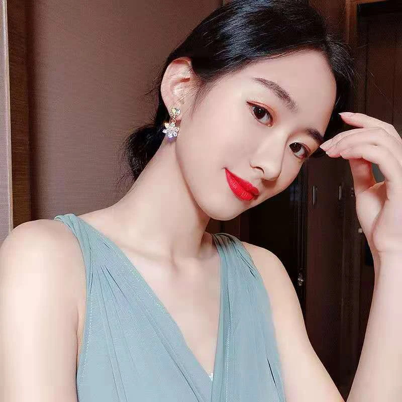 

Fashion Jewelry New Colorful Crystal Petals Exquisite High-End Earrings Female Romantic Jewelry Gift