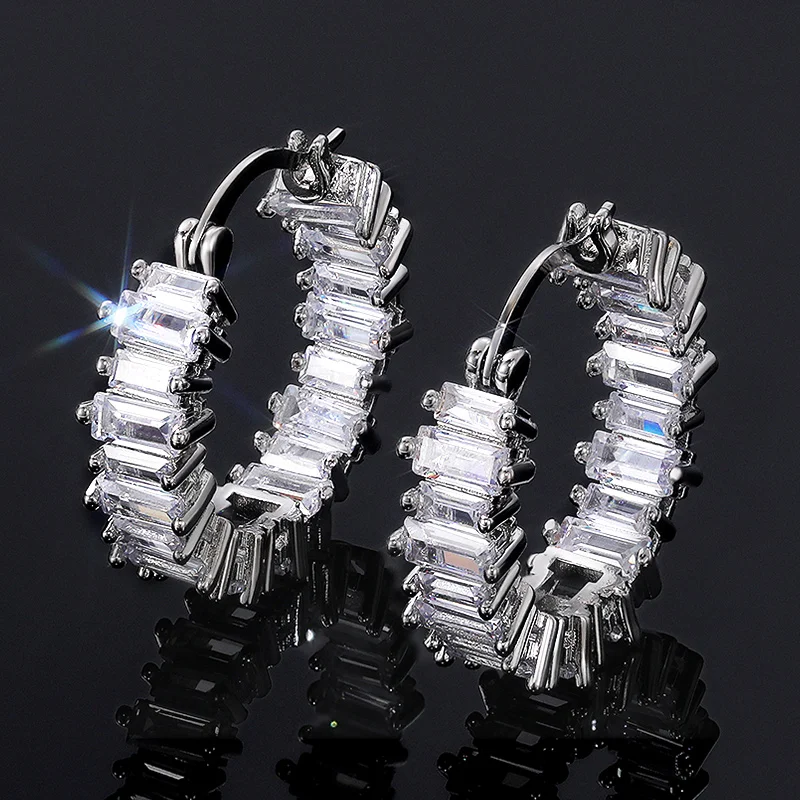 

Huitan Luxury CZ Hoop Earrings Women Wedding Engagement Accessories Water Drop Shape AAA Cubic Zirconia Female Statement Jewelry