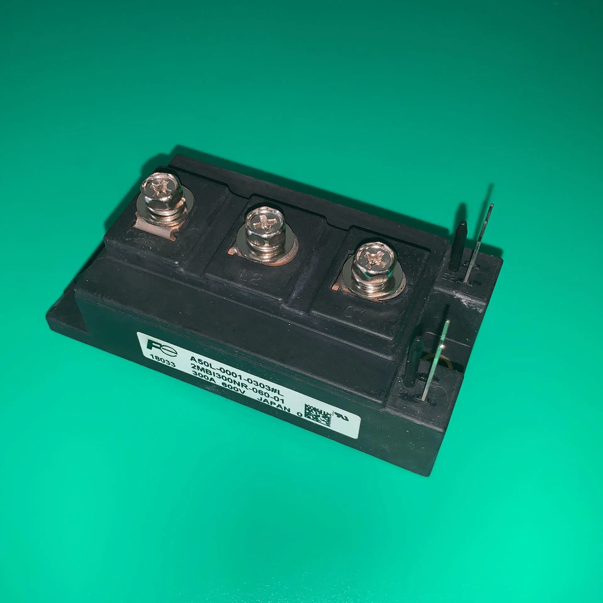 CM100DU-24F модуль IGBT MOD DUAL 1200V 100A F SER