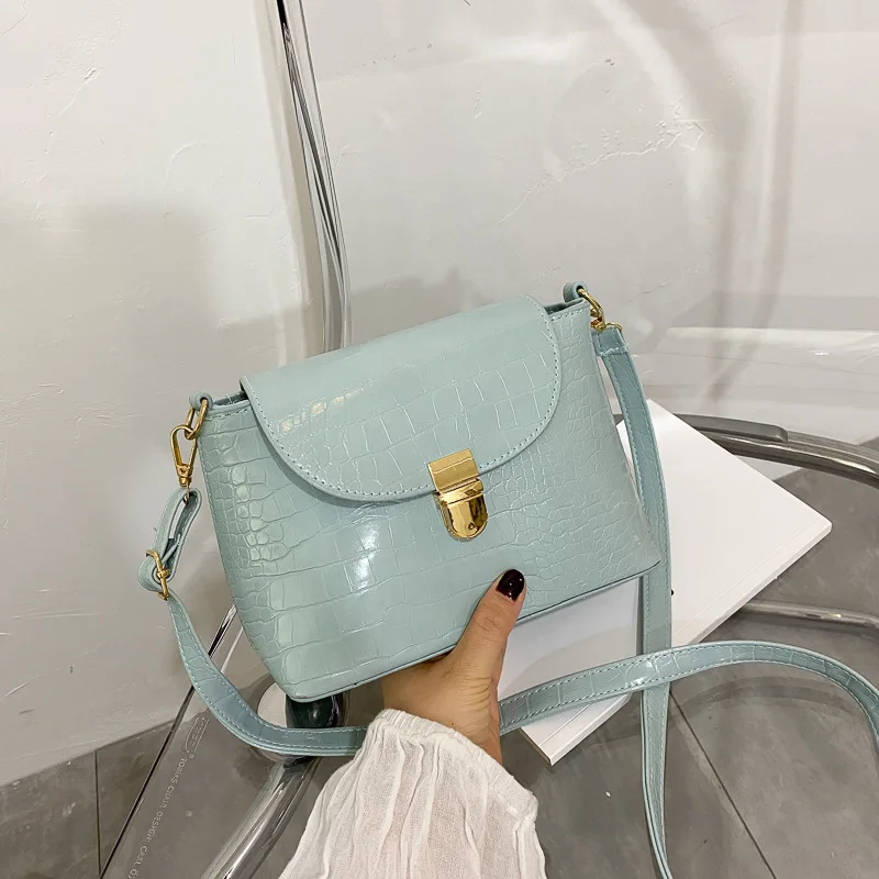 Новая маленькая сумка новинка 2020 модная сумка-мессенджер в стиле ретро Корейская