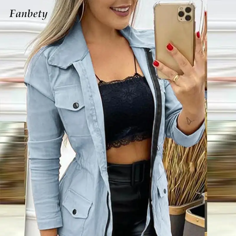 

Coats & Jackets