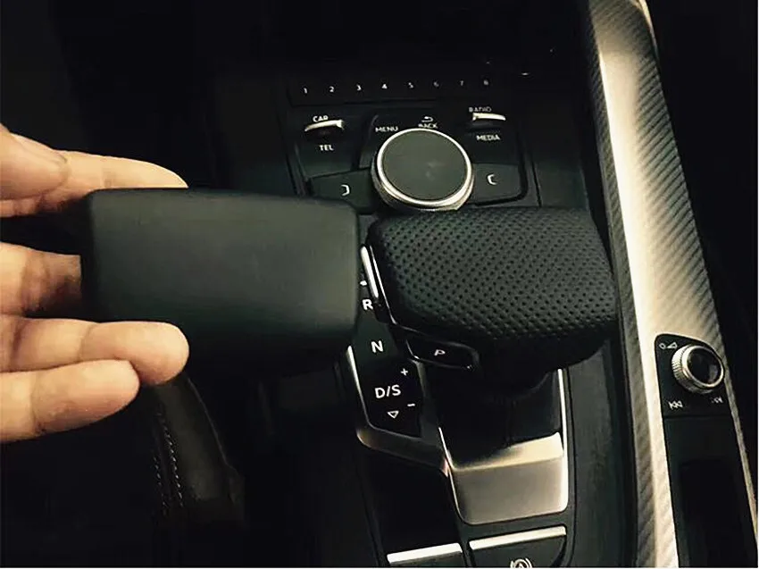 Черная перфорированная кожа Ручка рычага переключения передач ручка чехол для