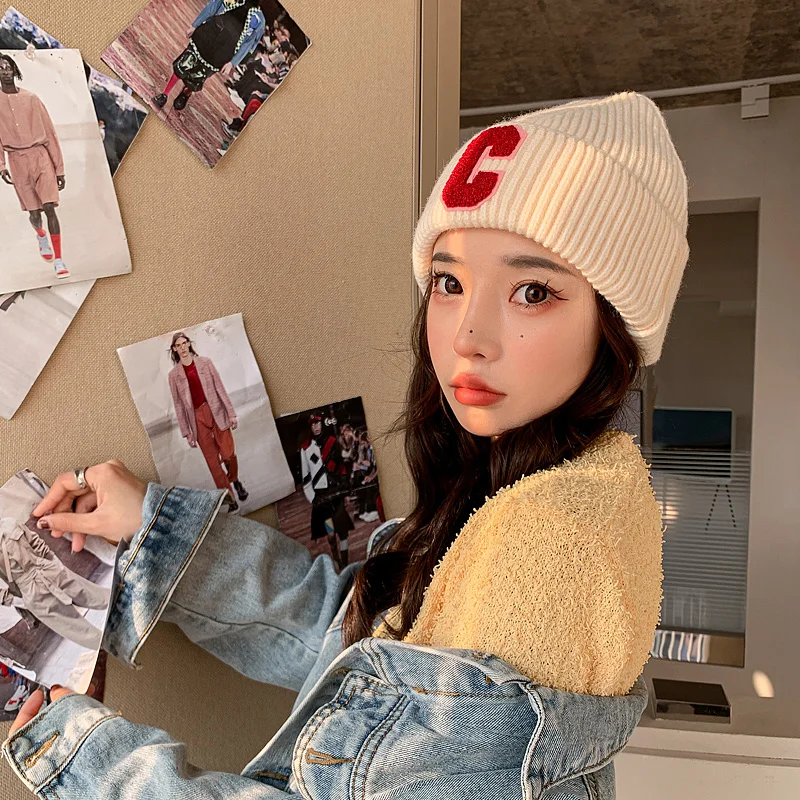 

All-match Custom Letter Wool Hat Women&Men Winter Japanese Couple Cold Hat Fashion Warm Ear Protection Knit Hat Men Tide