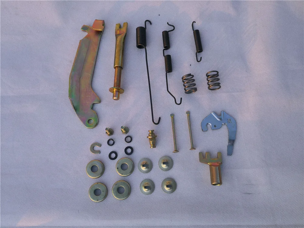 

Комплект для ремонта заднего тормоза для Mitsubishi PAJERO V31, V32, V33, V43, MR205288, MR205289, MR205287, MR205286