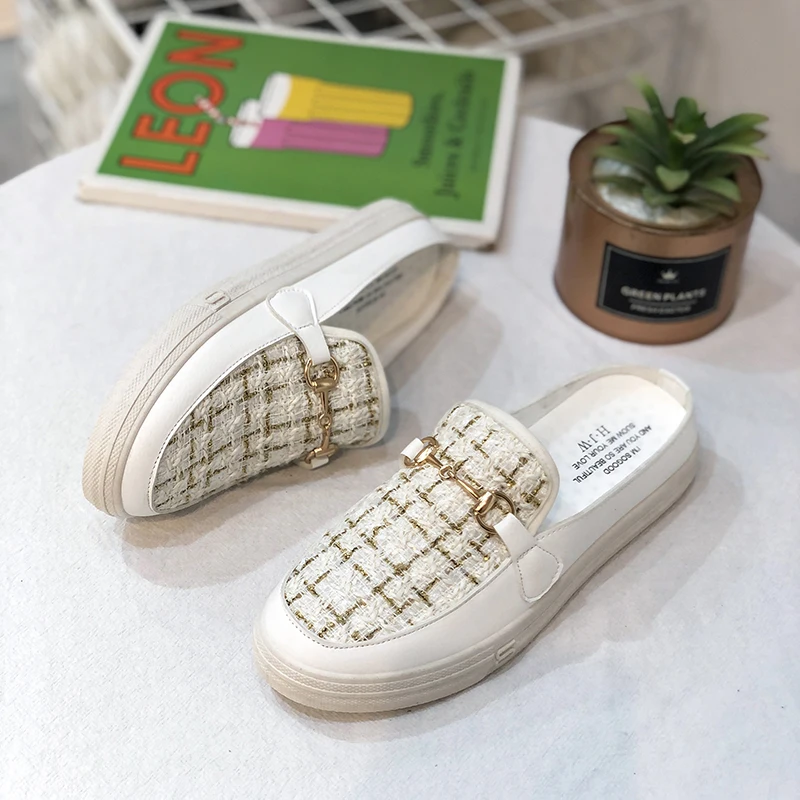 

2021 New lattice Canvas Shoes Women Slipper Round Toe Heart-Shaped Metal Mules Flat Slipper Women Casual Party Shoes