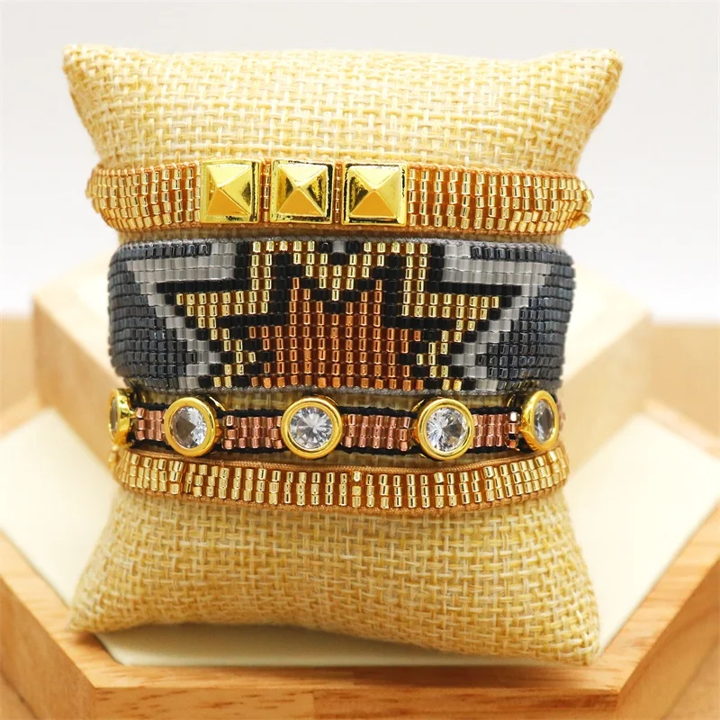 Европа и Соединенные Штаты тканые черного золотого цвета со звездой miyuki бисера