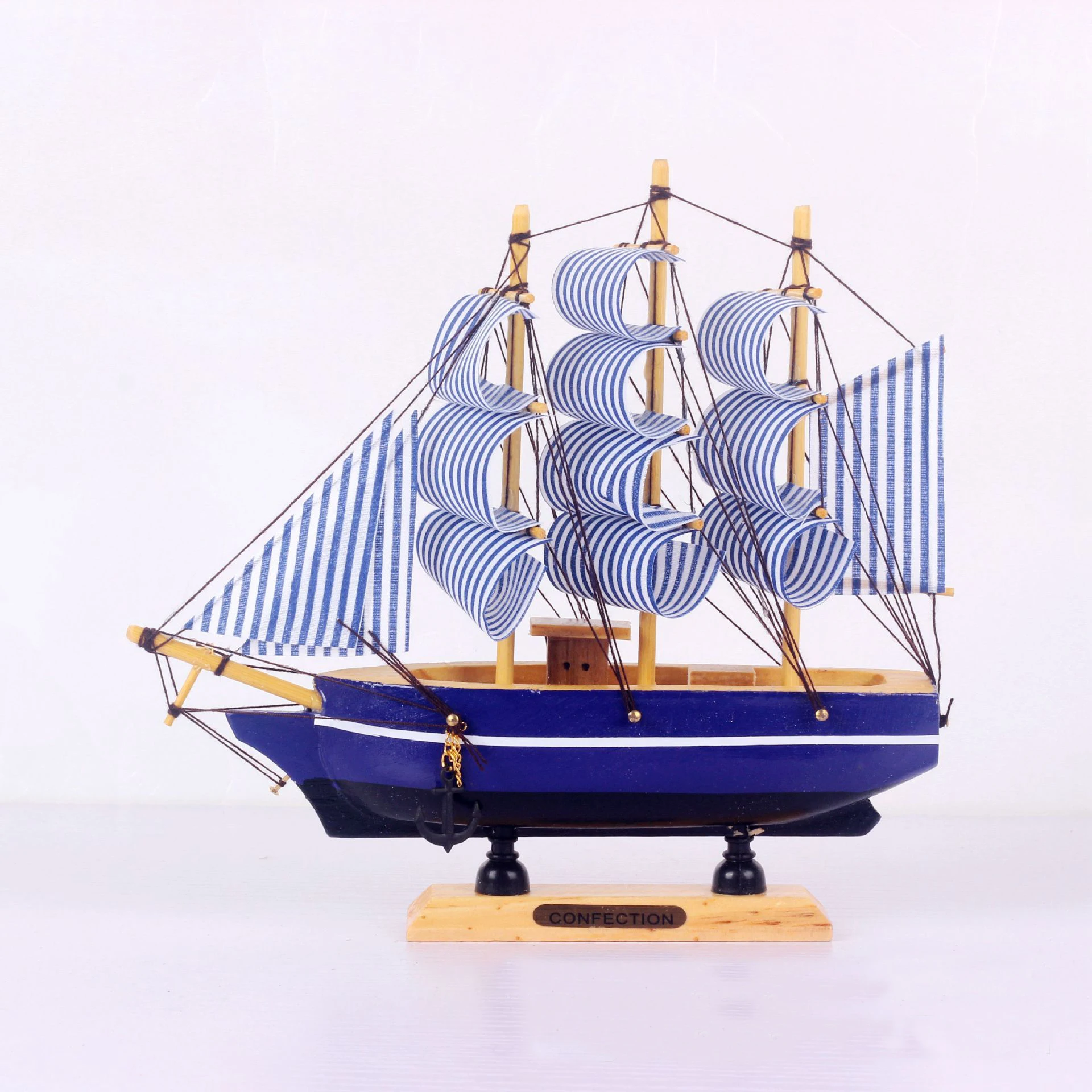 

Mediterranean Style 20cm Wooden Sailing Ship Handmade Carved Model Boat Home Nautical Decoration Crafts Gift