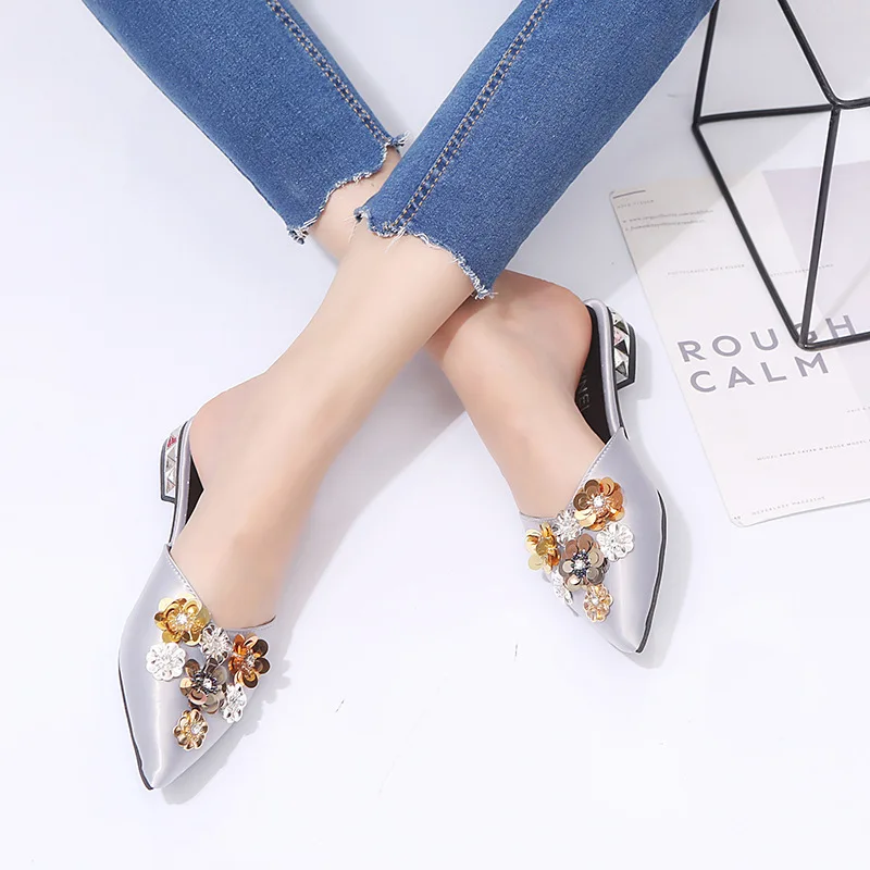 

Hot Elegant Pointed Toe Flat Shoes Bling Bling Flower Women sandal Women Flats Fashion Slip on Ladies Shoes Women Big 41 Size