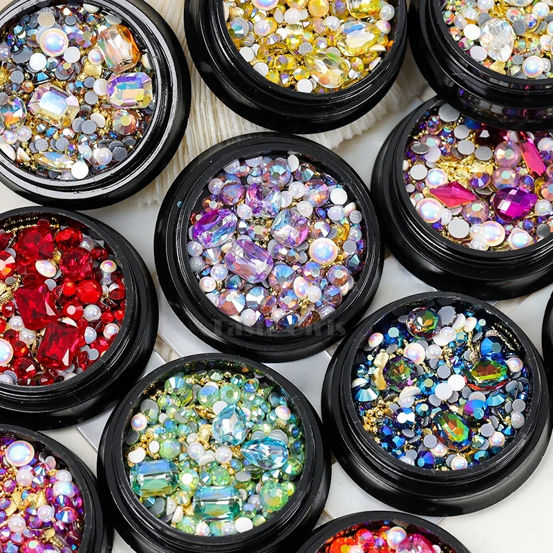 1 баночка формы смешивания Блеск со стразами бриллиантовой огранки и жемчугом