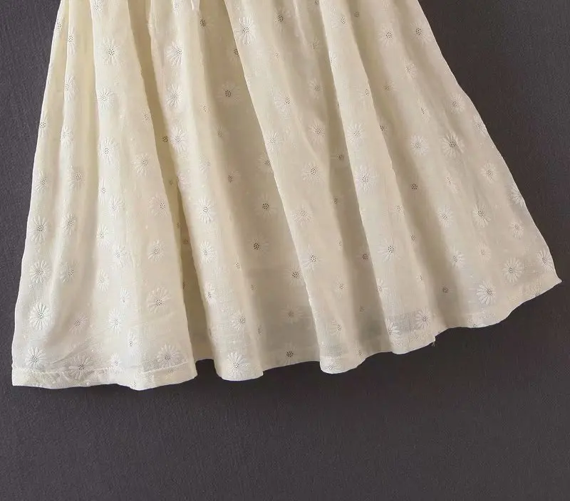 Винтажное шикарное женское пляжное богемное мини платье с цветочной вышивкой