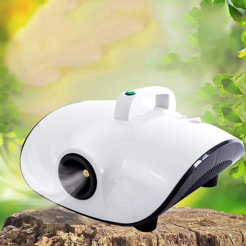 Дезодорирующий аппарат для распыления воздуха в автомобиле протирающий