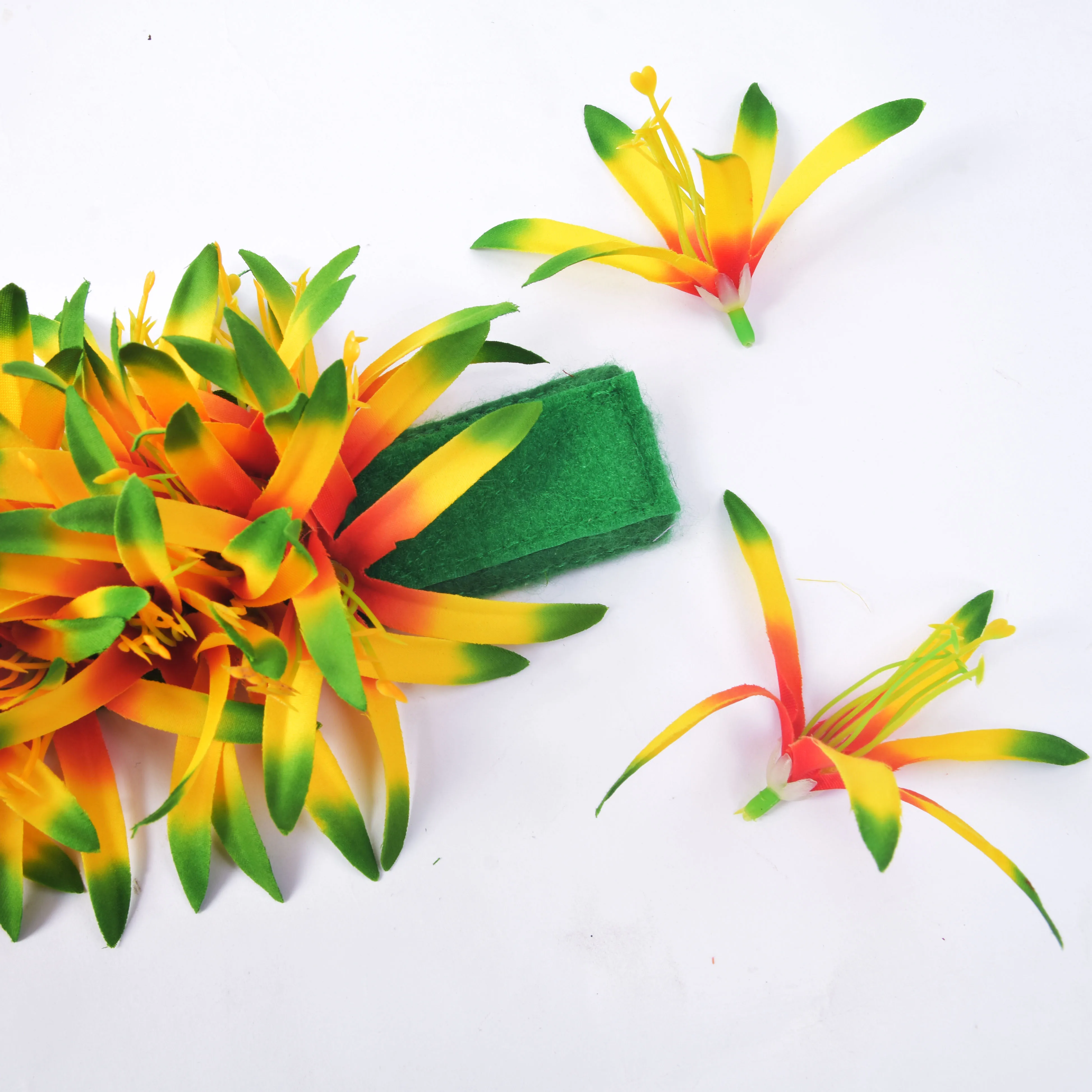 Рисунок 6 - Ободок из искусственного шелка