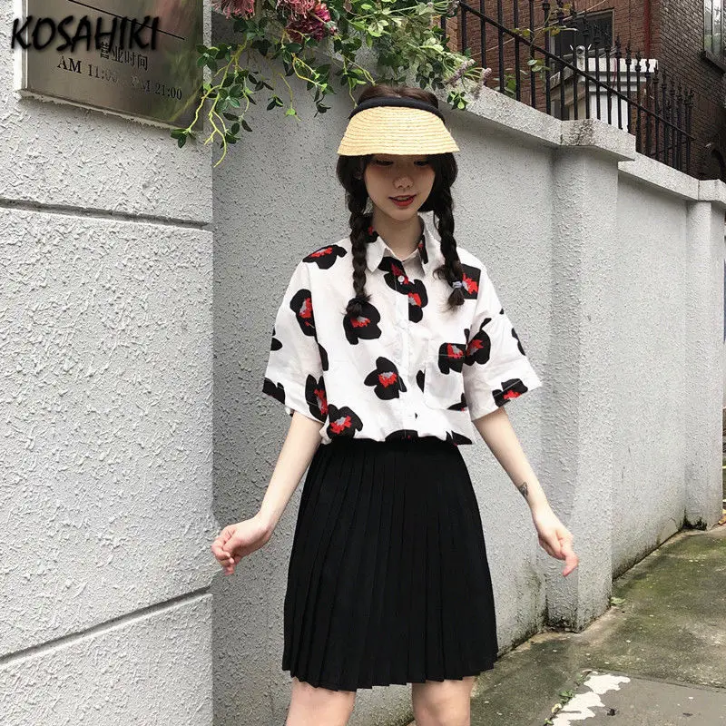 

KOSAHIKI Plus Size Casual Shirts Women Streetwear Kawaii Floral Print Short Sleeve Blouse Vintage Fashion Summer Harajuku Blusas