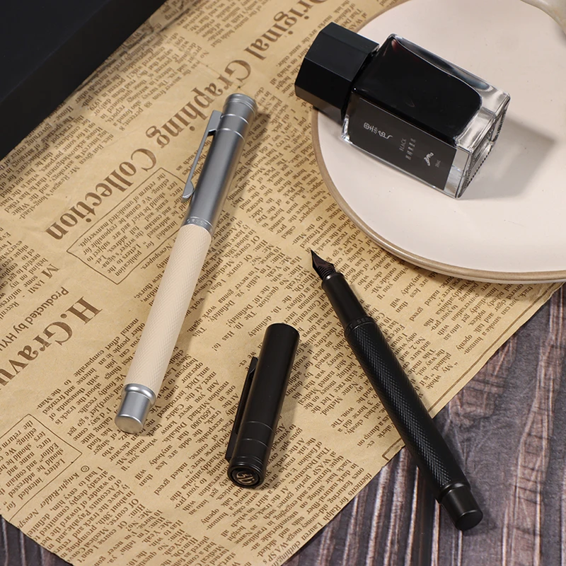 

Black Forest Metal Fountain Pen Titanium Black Fine Nib F Point Business Office