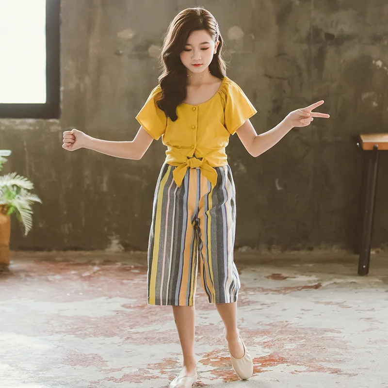 Детский комплект одежды для девочек лето 2021 модный топ с рукавами клеш +