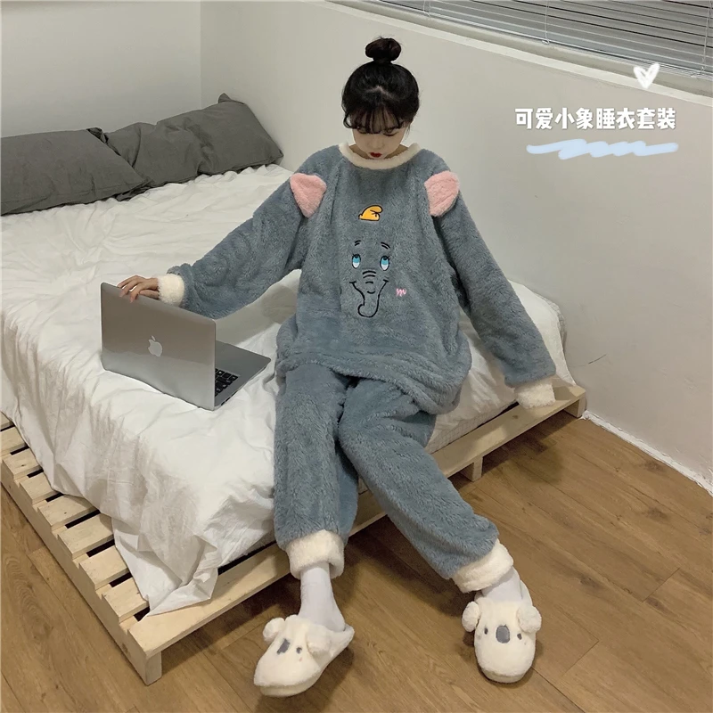 

2020 Pajama Woman Winter Plus Velvet Thickening Cheap Cute Sweet Warm Pajamas Home Suit for Women's Pajamas Set Kawaii Pajama