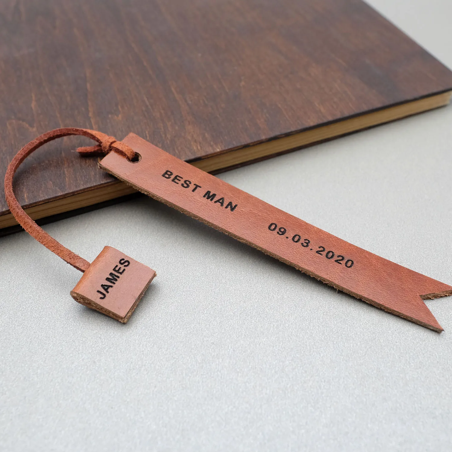 Personalised Leather Bookmark Wedding Gift for Groomsmen Best Man Books Clips Stationery Book Marker Page Holder Christmas Gifts