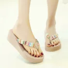 Женские пляжные дышащие шлепанцы, домашние шлепанцы, шлепанцы на танкетке, Летние Элегантные шлепанцы, женские туфли