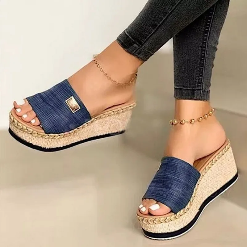 

latform Wedges Slippers Women Sandals 2021 New Female Shoes Fashion Heeled Shoes Casual Summer Slides Slippers Women