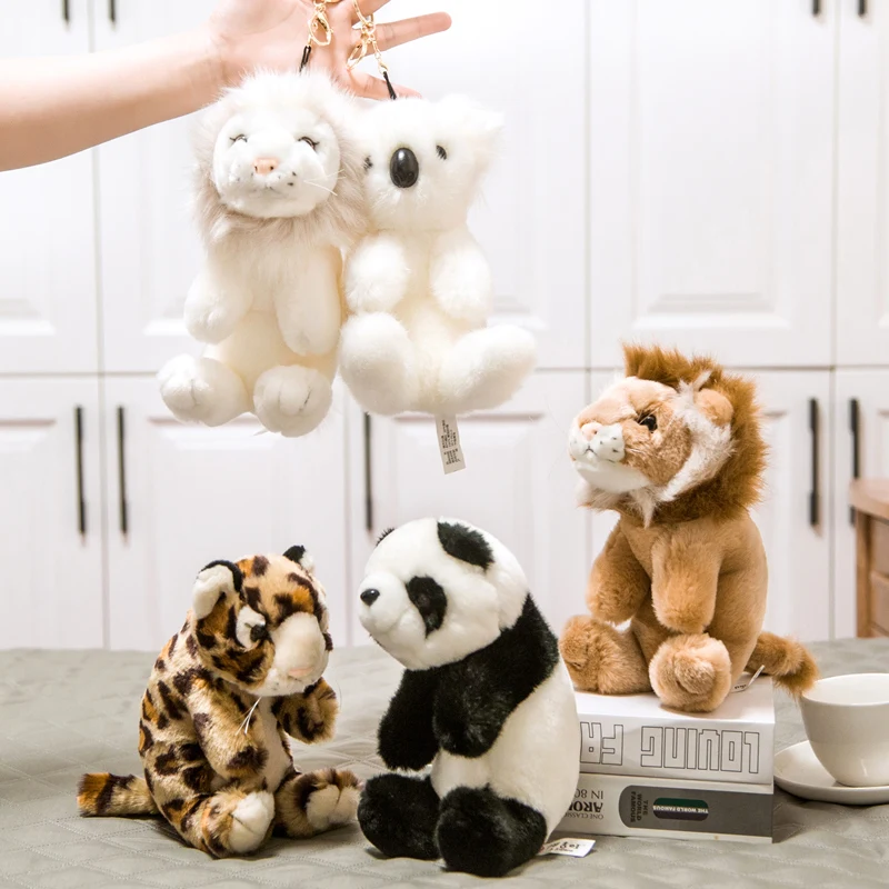1 adet 20CM sevimli hayvan leopar aslan bebek dolması yumuşak oyuncaklar güzel Koala Panda kaplan peluş kolye porselen çanta anahtarlık hediye