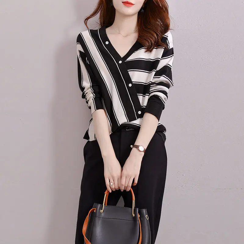 

Knitted cardigan coat women's spring autumn new style foreign style thin V-neck stripe temperament versatile sweater
