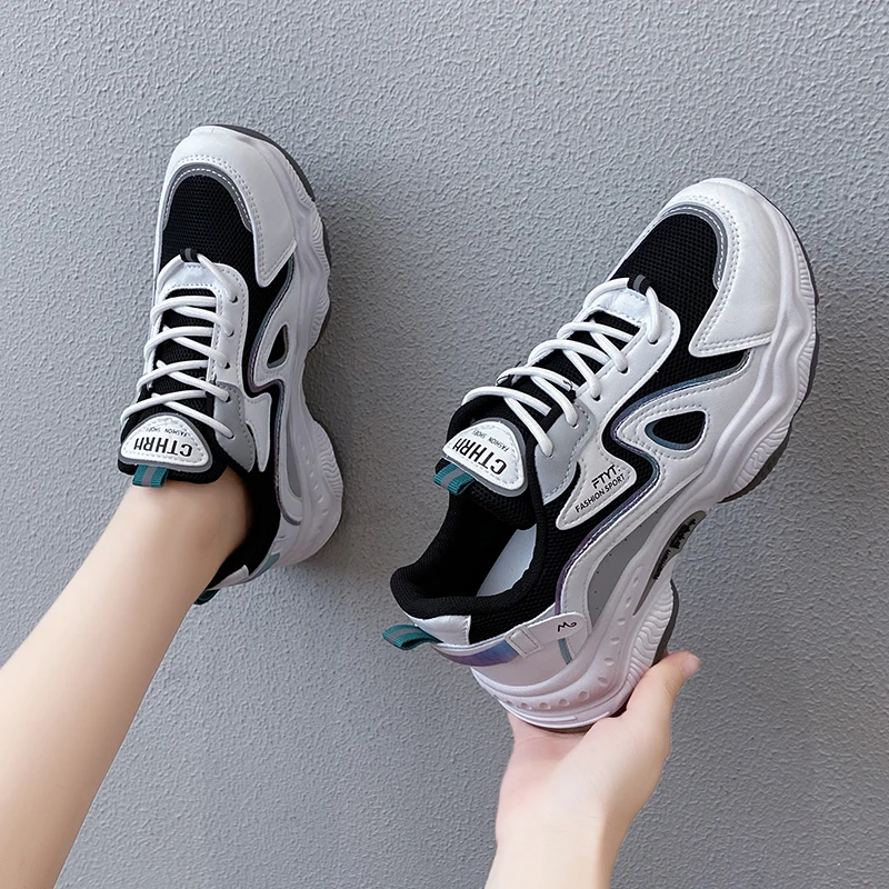 

Little white shoes 2021 autumn new Korean style mesh breathable running shoes student fashion casual sports shoes dad shoes