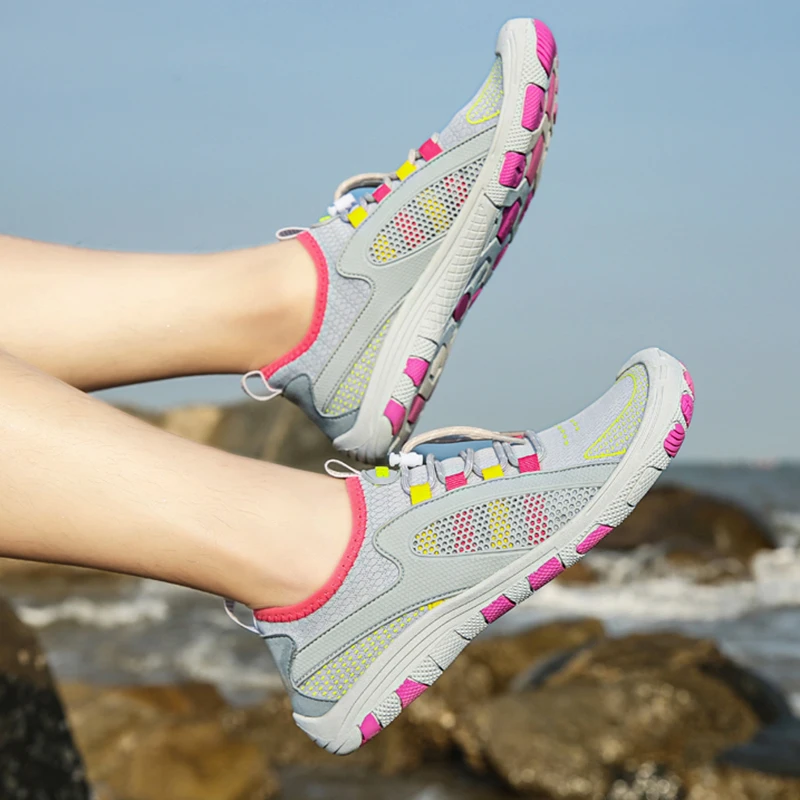 

2021 New Couple Style Upstream Shoes Non-slip Wading Shoes Men Water Sports Quick-drying Swimming Shoes Large Size Beach Shoes