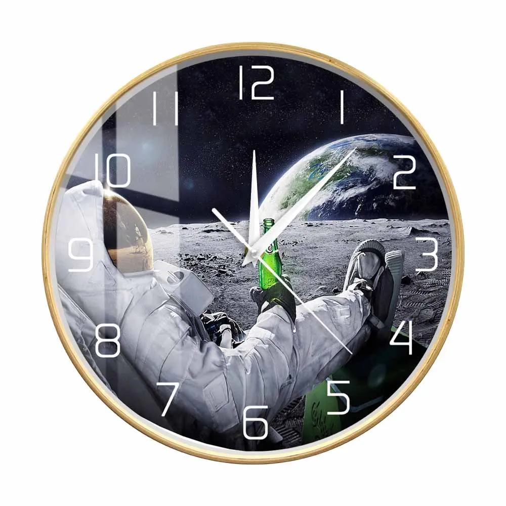

Astronaut Drinking Beer On Moon Wooden Frame Wall Clock For Bedroom Home Decor Funny Space Man Wall Art Silent Non Ticking Clock