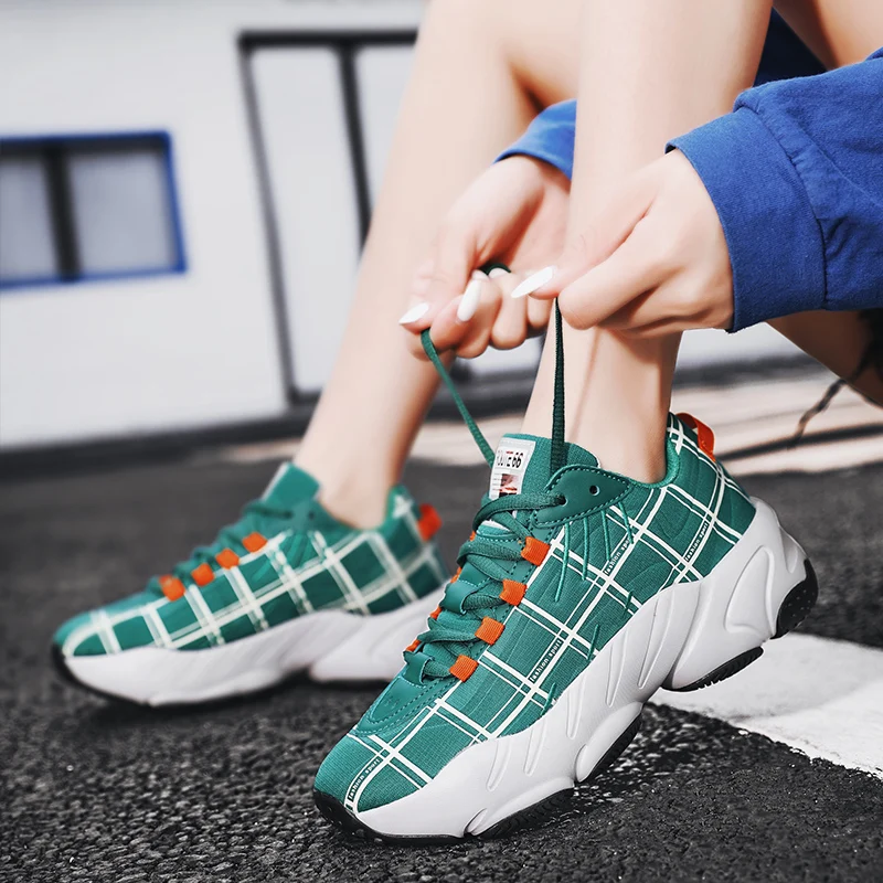 

Clothes Fashion Sneakers Women Spring Trainers Round Toe Breathable Sport Men Casual Shoes Zapatillas Ladies Sneakers XFJN2181