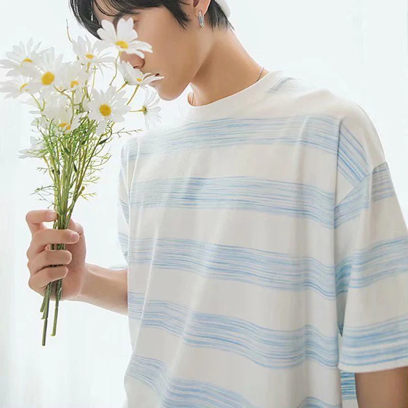 Футболка мужская с коротким рукавом свободная шикарная модная рубашка в