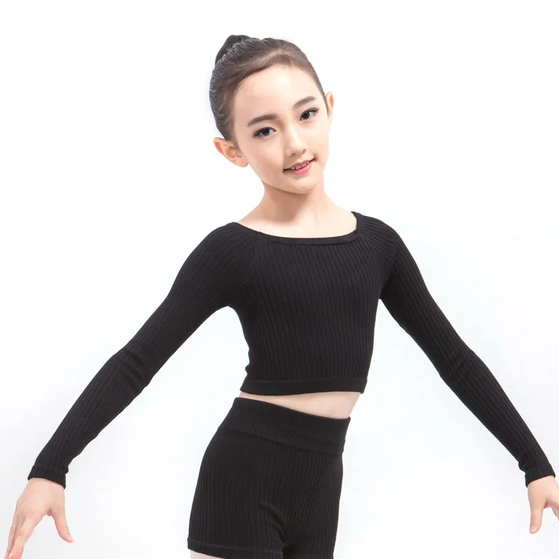 Комплект из бамбукового волокна для девочек включая топ и шорты детские