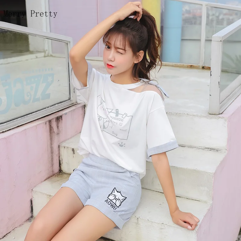 Женский комплект из двух предметов футболка с коротким рукавом и шорты Размеры