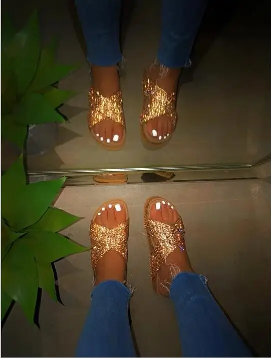 

Free send 2020 summer slippers new fashion cross rhinestone women's sandals ladies beach slippers