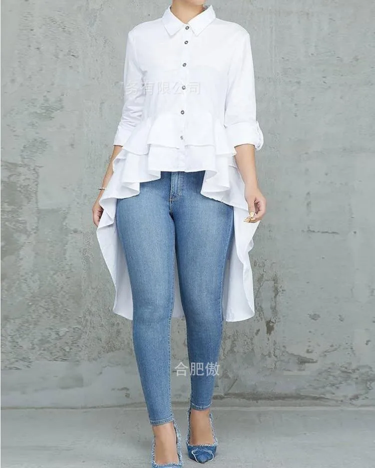 Женская элегантная для работы в офисе однотонная белая рубашка с отложным
