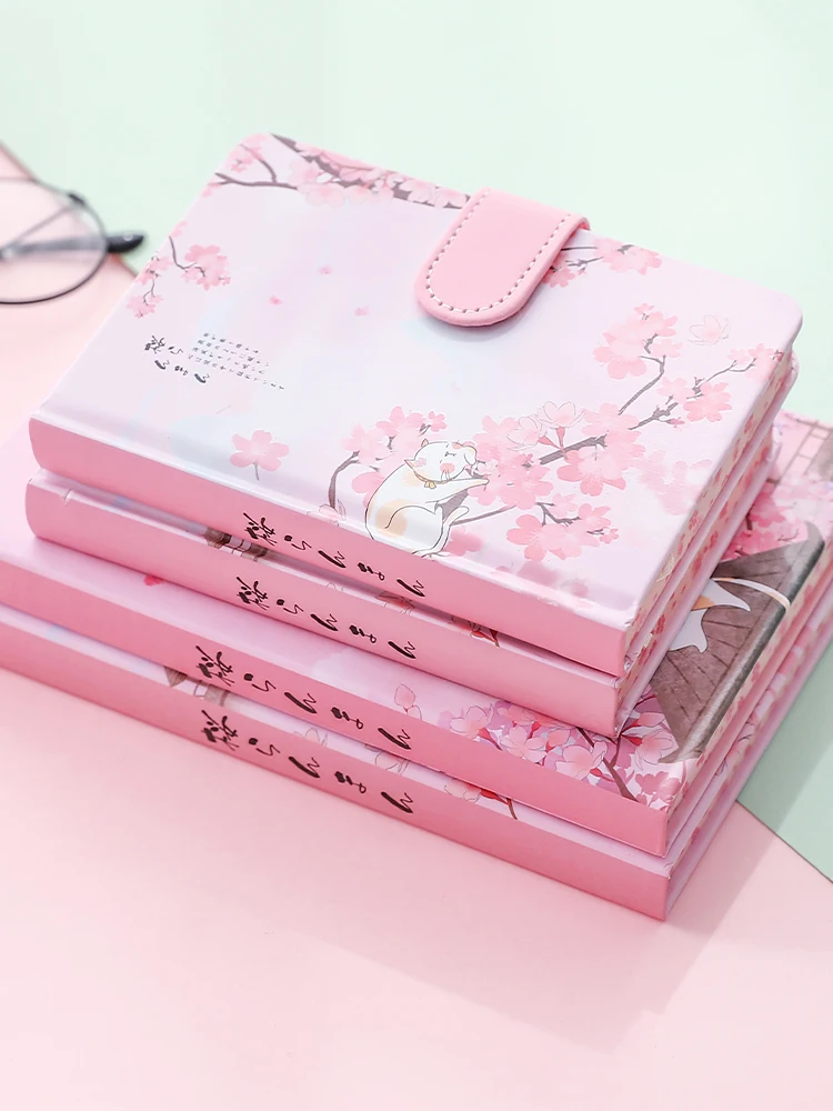 

9.7x14.5cm Creative Magnetic Clasp Super Cute Girl Heart Simple Ins Wind Hand Book Net Celebrity Notebook