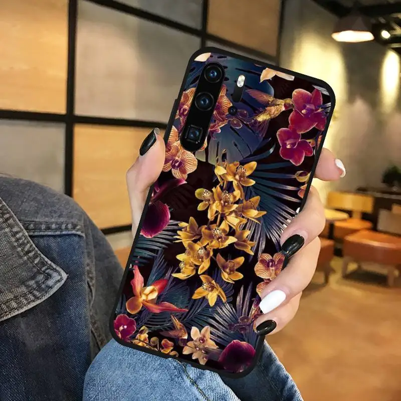 

Tropical Floral Botanic Banana Phone Case For Huawei NOVA 2 2i 2s 3i 4 4e 5 plus P10 lite 20 P20 pro honor10