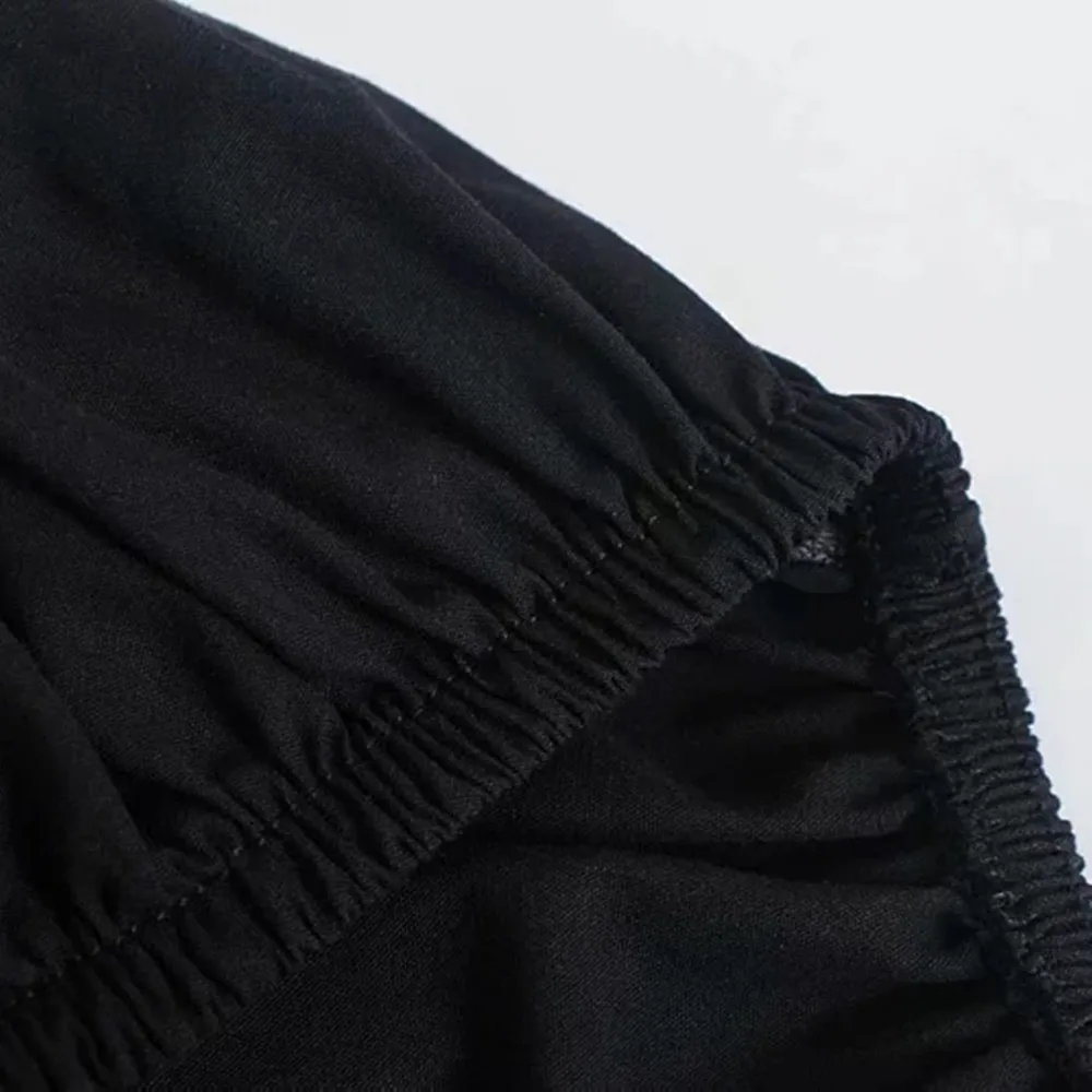 

2021 New French style retro backless design square collar bubble sleeve black top slimming elegant shirt