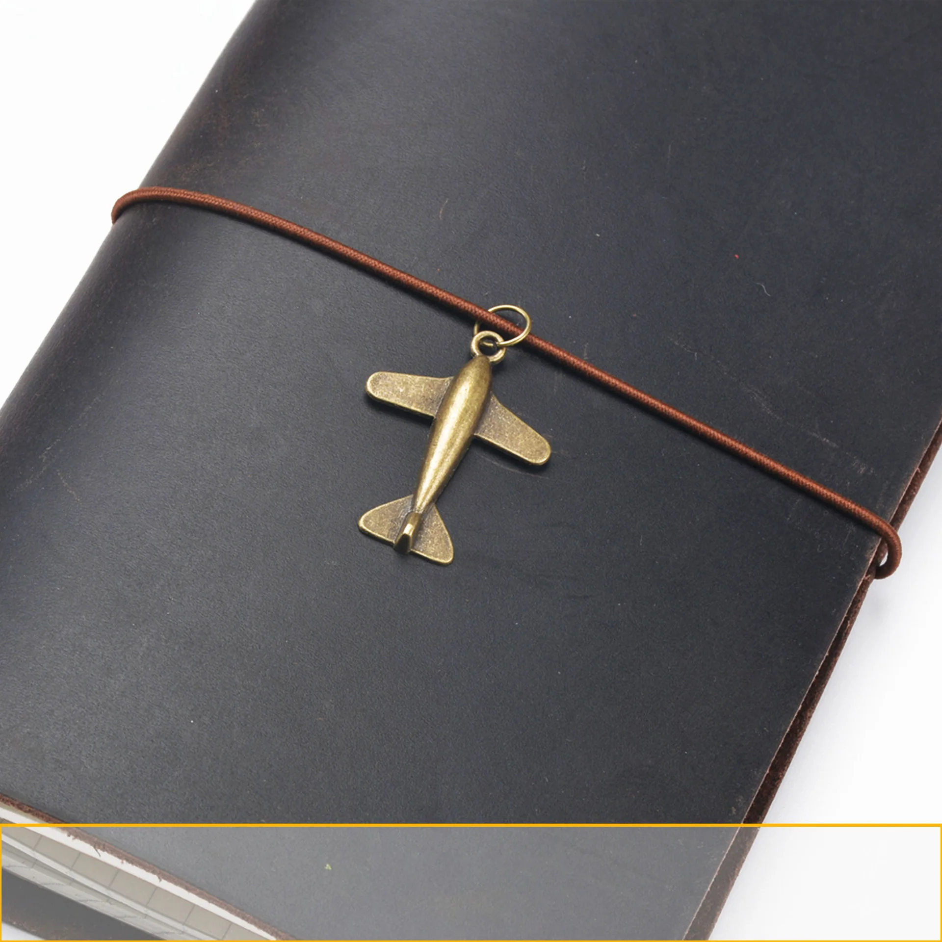 DIY Metal Bookmark Journal Cover Pendant Accessories Leather Travel Notebook Jewelry Art Ornaments Charm Retro Style Small Thing images - 6