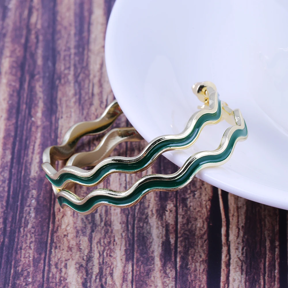 Huitan 2019 серьги кольца модные Романтические большие Волнистые петли два цвета