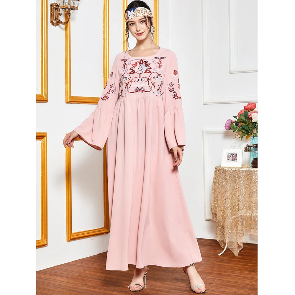 

New Muslim Women Abaya Embroidery Maxi Dress Flare Sleeve Kaftan Turkish Jilbab Party Gown Moroccan Caftan Islamic Clothing Robe