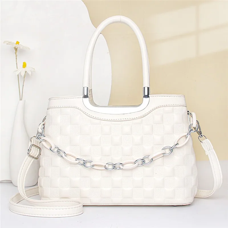 

Famous Designer Women Bags 2021 New All-match Simple Embossed Casual Handbag Ladies Shoulder Diagonal Square Bag Grand Sac Femme