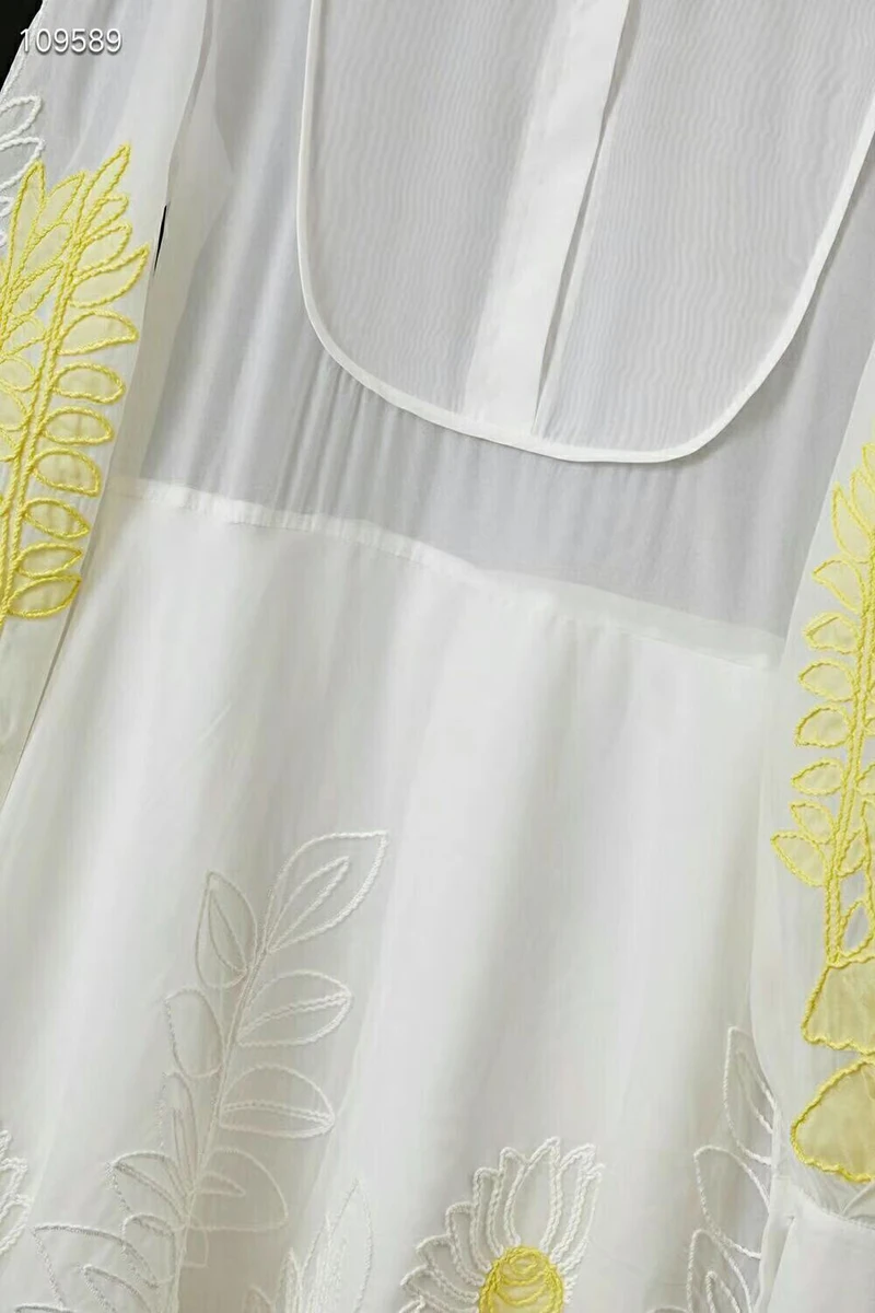 

Fashion Long Dress Embroidery Runwy O-Neck Long Sleeve Casual Dress