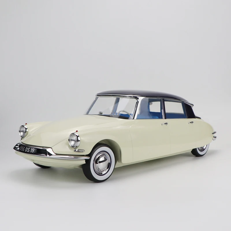 

Классическая модель автомобиля в масштабе 1:12 Citroen DS19 1956, литая модель автомобиля из сплава, игрушки для коллекции, украшения, сувенирные укр...