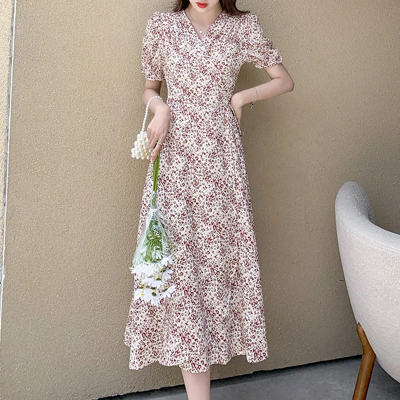 

Summer with French v-neck floral chiffon dress female in the summer harvesting show thin waist temperament hubble-bubble sleeve